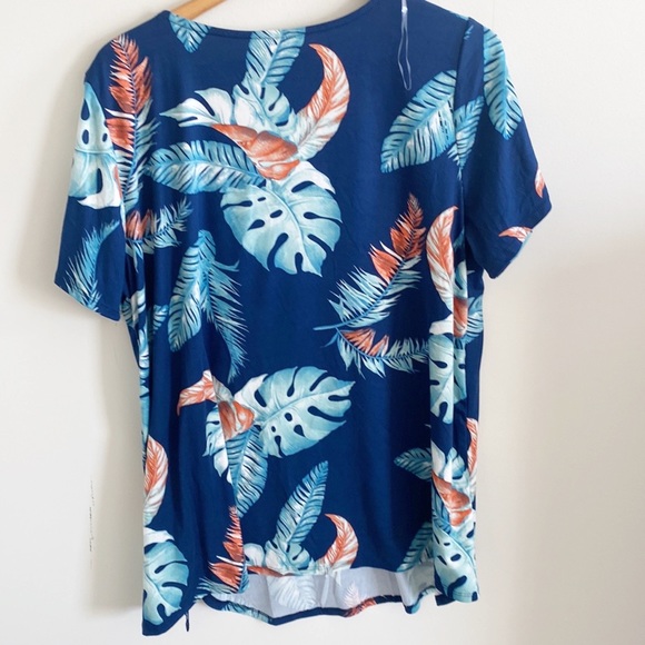 Emerald Boutique Teal blue Tropical tunic v-neck Top Plus size 1X - Picture 6 of 8